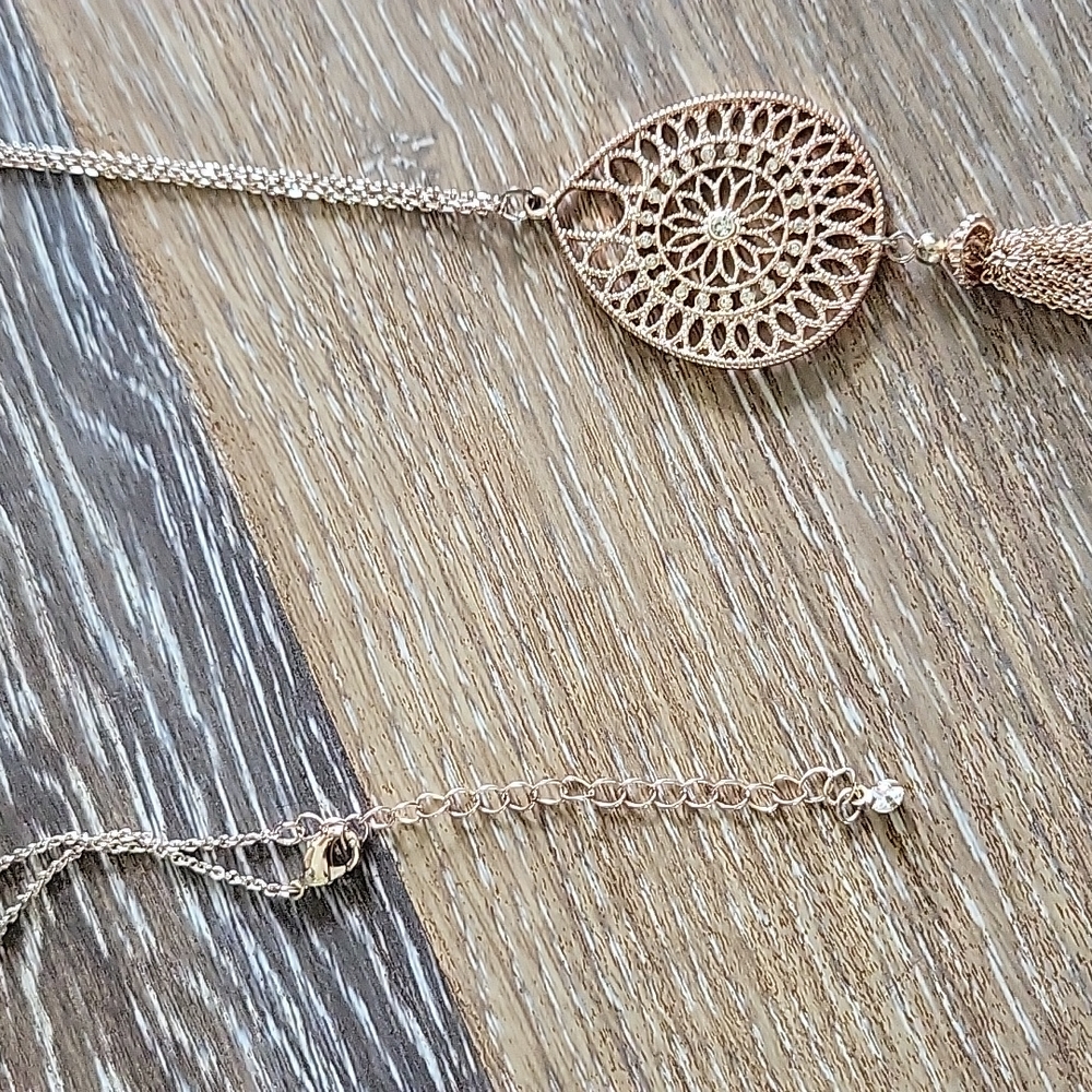 Long tear drop necklace